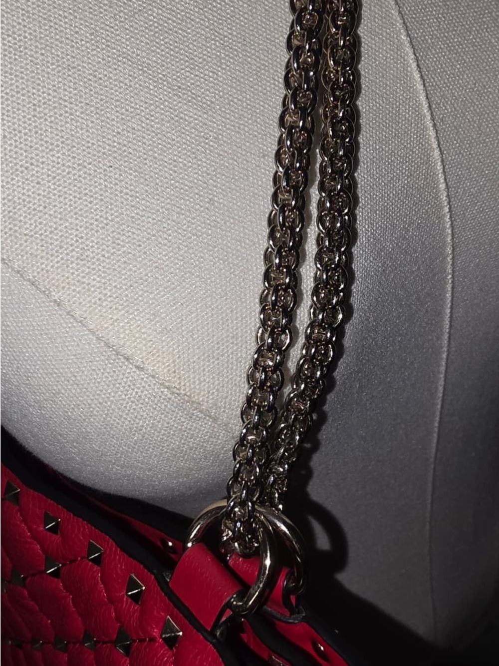 Valentino Garavani Large Rockstud Spike Red Leather Shoulder Bag - Picture 7 of 14